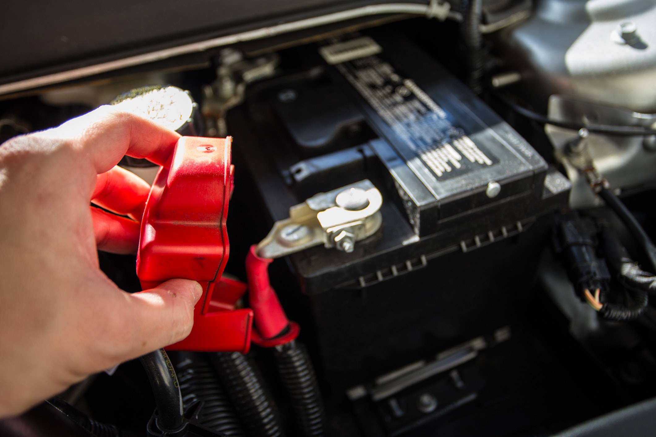 Need a new car battery? AAA delivers on the spot