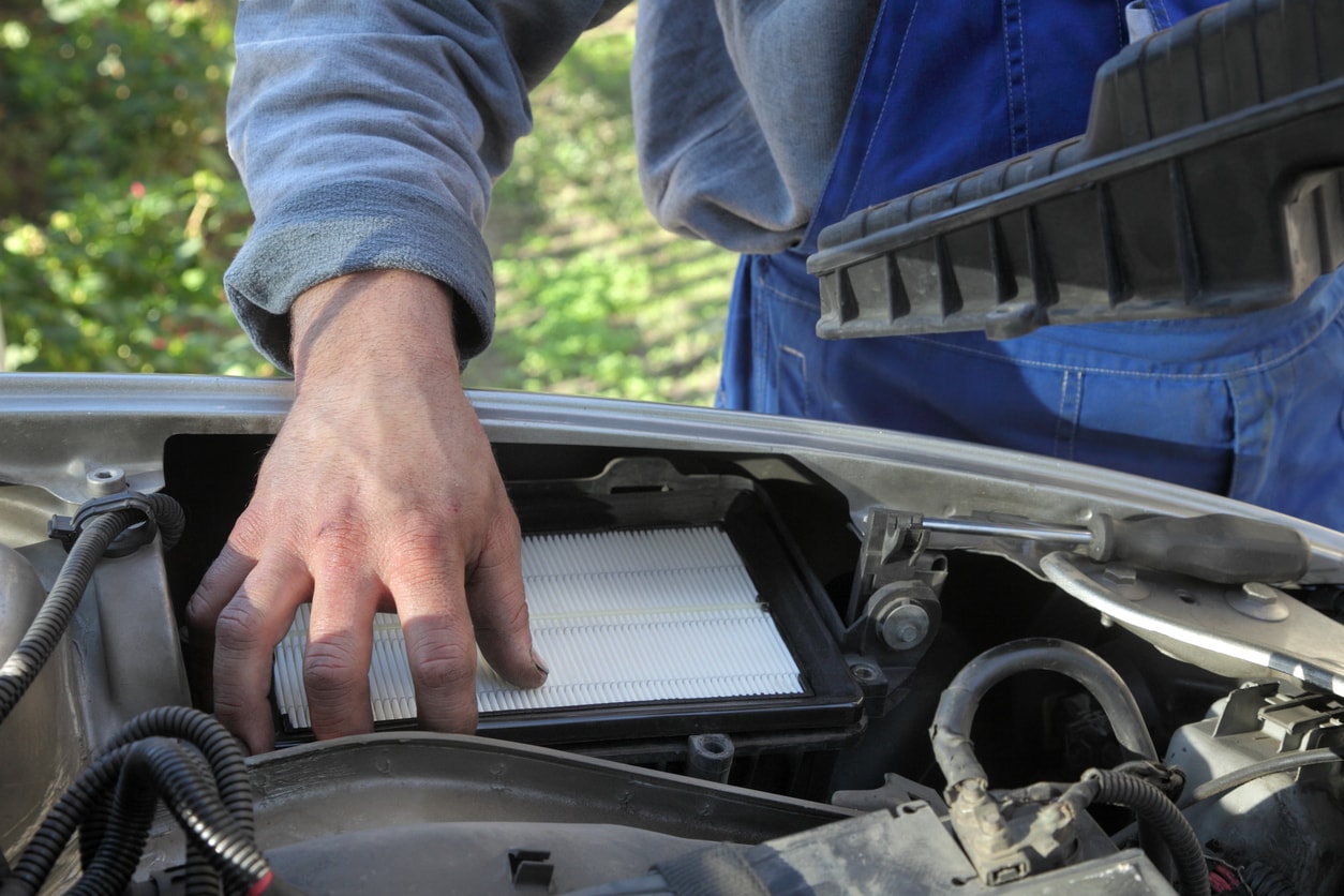 Changing Your Cars Engine Air Filter