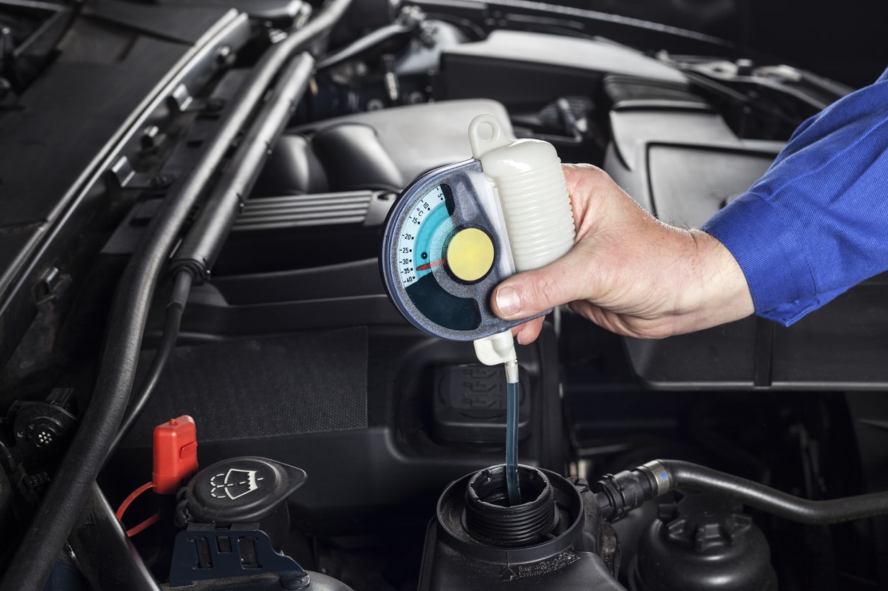 Quick Tips For Checking Vehicle Fluids