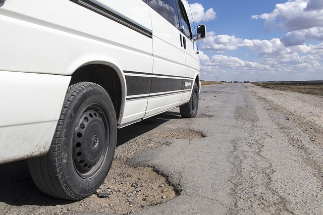 How To Avoid Pothole Damage