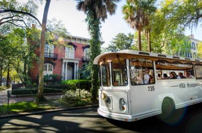 Haunted Places and Top Ghost Tours in Savannah