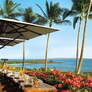 VIEWS - Four Seasons Lanai