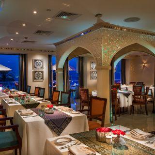 Shiraz Restaurant - Crowne Plaza Muscat