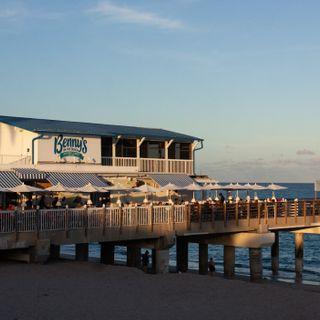 Benny's On The Beach - Pier