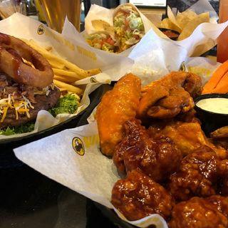 Buffalo Wild Wings - Albertville