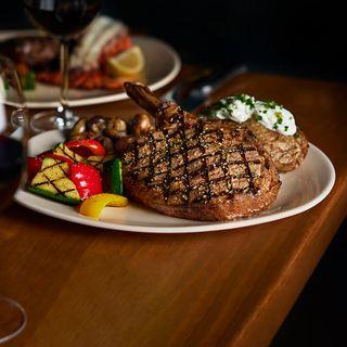 The Keg Steakhouse + Bar - Banff Downtown