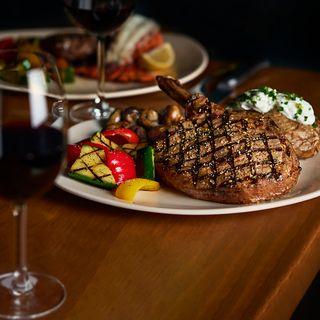 The Keg Steakhouse + Bar - Dartmouth Crossing