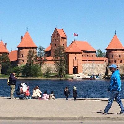 Full-Day Vilnius City Tour and Trakai Castle from Vilnius