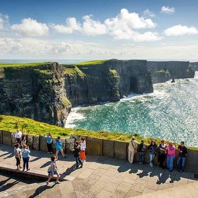 Cliffs of Moher, Burren and Wild Atlantic Way day tour from Galway city