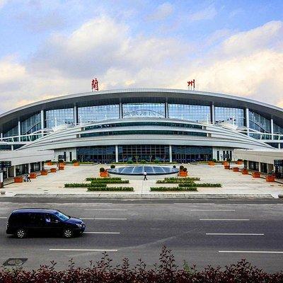 Private Airport Transfer: Lanzhou Airport to Lanzhou Hotel