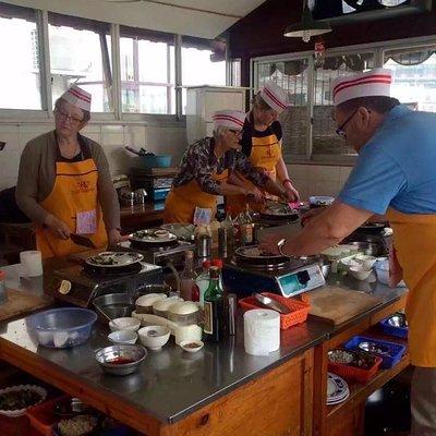 Half day Yangshuo Cooking lesson Small Group Tour