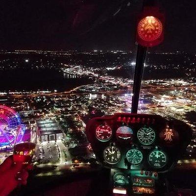 Private Helicopter After-hours Tour: Orlando Parks (31or48 miles)