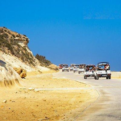 Malta: Gozo Full Day Jeep Tour with lunch and Boat Trip