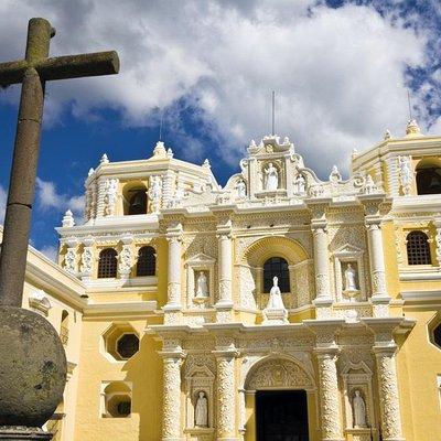 Iximché Ruins and Antigua City Tour from Guatemala City