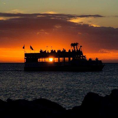 Sunset Celebration Cruise on Tropics Boat Tours