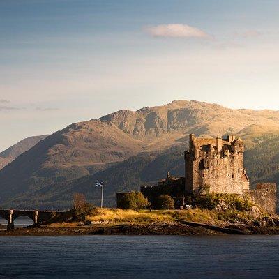 Skye and Eilean Donan Castle Small-Group Day Tour from Inverness