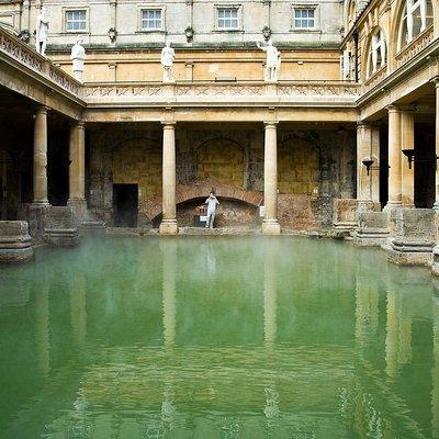 Roman Baths and Bath City Walking Tour