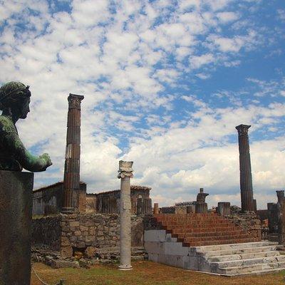 Day Trip to Pompeii Ruins from Rome