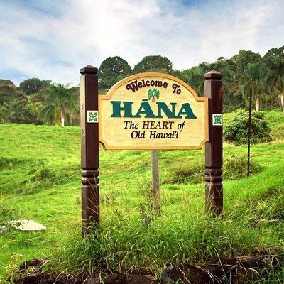 Road to Hana Adventure Maui Tour with Lunch