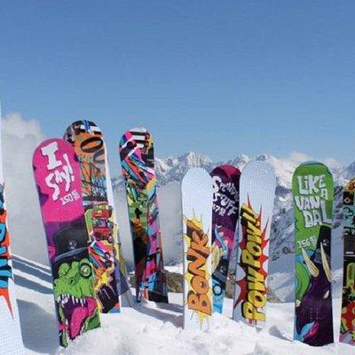 Vail and Beaver Creek Premium Snowboard Rental Including Delivery