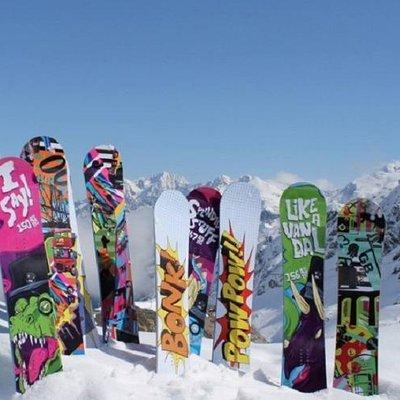 Vail and Beaver Creek Performance Snowboard Rental Including Delivery