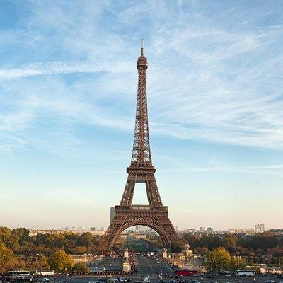 Guided Luxury Paris Day Trip with Optional Lunch at the Eiffel Tower 