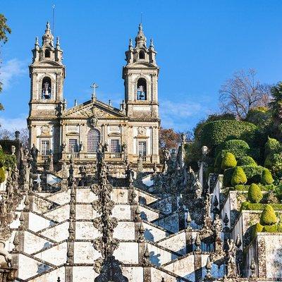 Small Group Day Trip to Braga and Guimarães with Lunch Included