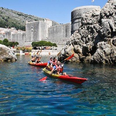 Dubrovnik: Sea Kayaking & Snorkeling Tour