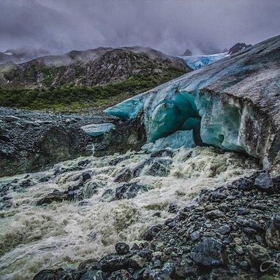 Glacier and Mountain Viewing Tour