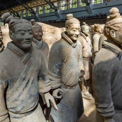 Private Xi'an Day Tour: Terracotta Army&Optional City Attractions