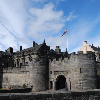 Loch Lomond, Stirling Castle and the Kelpies Tour from Edinburgh