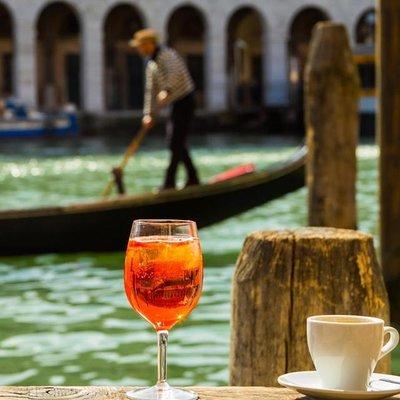 Eat, drink and repeat: Wine and Food tasting tour in Venice