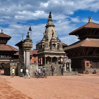 Bhaktapur and Nagarkot Day Tour From Kathmandu