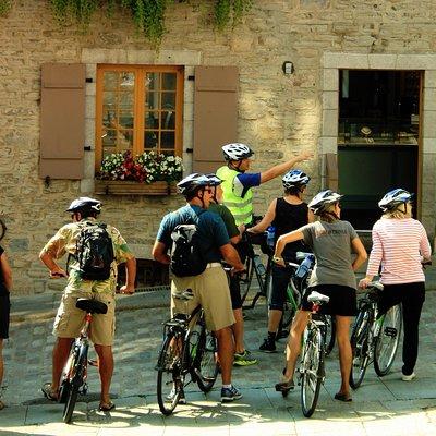 Historical Lower Town & Neighborhoods Bike Tour