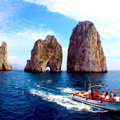 CAPRI - DIY Day Trip Package - BoatTour, BlueGrotto,Bus&Lunch