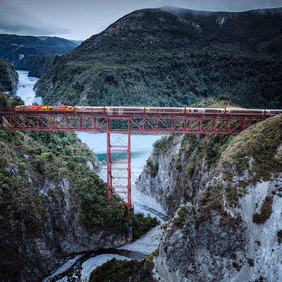 Arthur's Pass and TranzAlpine Train Day Tour from Christchurch