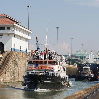 Panama Canal Full Transit Tour