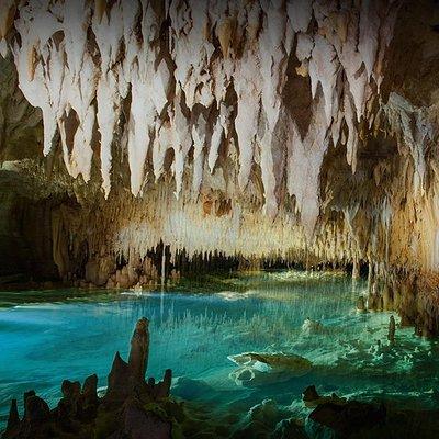 Cayman Crystal Caves Tour in Grand Cayman Island