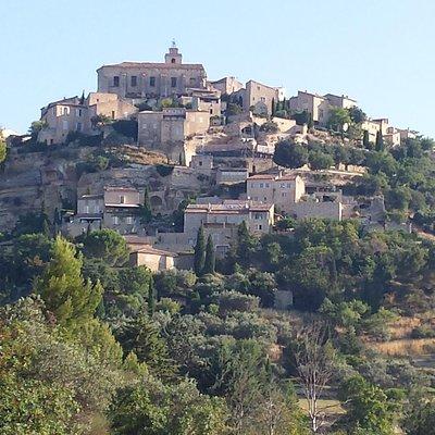 Luberon, Roussillon & Gordes Half-Day Tour from Avignon