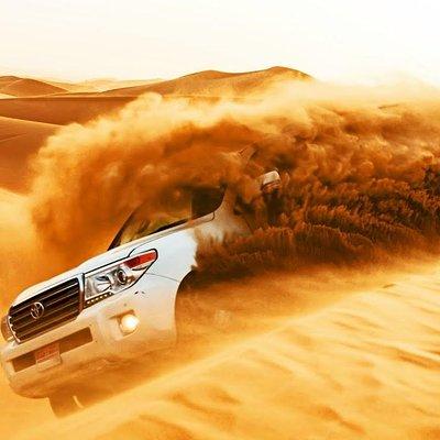 Evening Desert Safari with BBQ Dinner & 7 Live Show's 