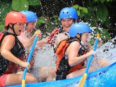 Whitewater Rafting Savegre Class II-III plus Waterfall Manuel Antonio 