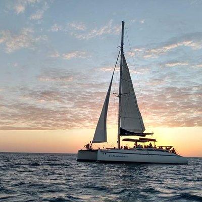 Sunset Sailing Catamaran Tour from Tamarindo