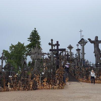 Tour from Riga - Vilnius via Bauska, Rundale, The Hill of Crosses