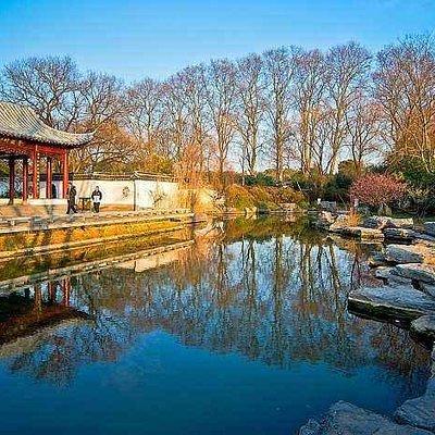 Nanjing Private Tour: Sun Yat-Sen Mausoleum, Xiaoling Tomb, Tangshan Hot Spring