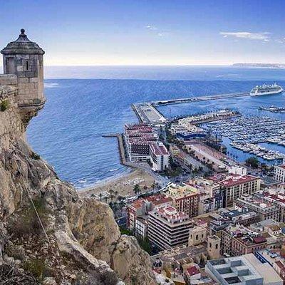 Alicante Half Day Private Tour with Transfers