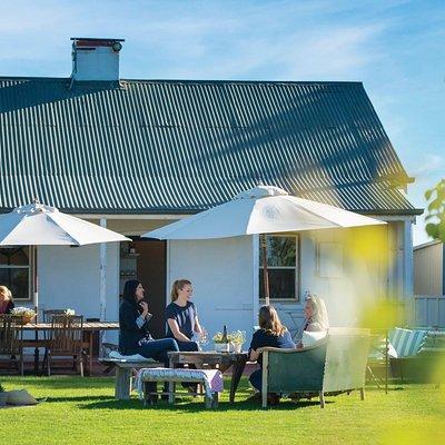 Micro-Group Barossa Valley Wine Tour from Adelaide