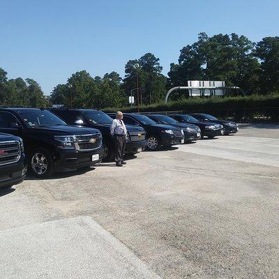 SUV FIT UP 6 Adults Private Ride IAH Airport Houston- Galveston.
