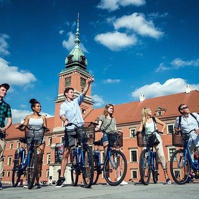 Half-Day Warsaw City Sightseeing Bike Tour for Small Group