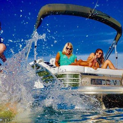 Crab Island: Pontoon Boat Rentals