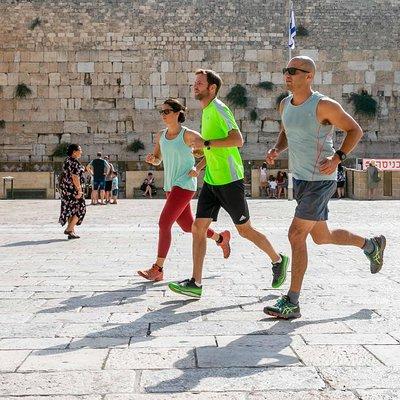 Jerusalem Running Tour-Experience the unique vibes of Jerusalem in your sneakers